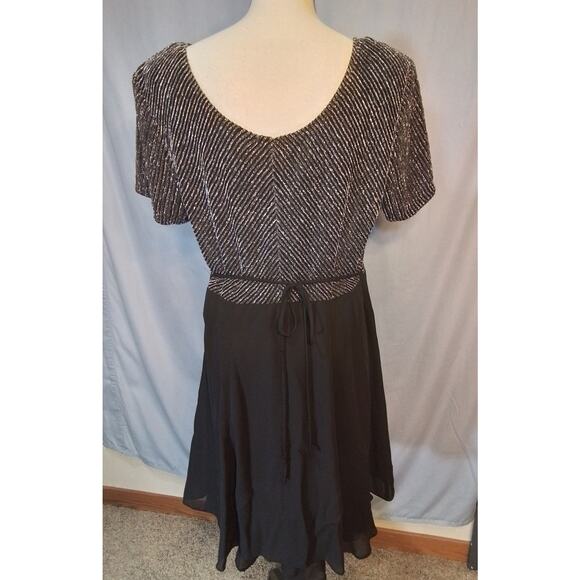 Molly Malloy - Picture 3 of 6